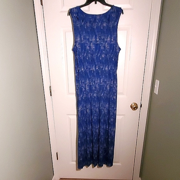 NWT Women's Apt. 9 Ruffle Maxi Dress - Picture 3 of 5